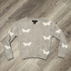 Super soft Women's Gray Sweater with White Butterflies